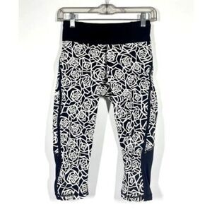 Lululemon Real Quick Crop Pants Full On Luxtreme POSEY Black White Women Size 4